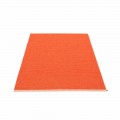 pale orange / coral red