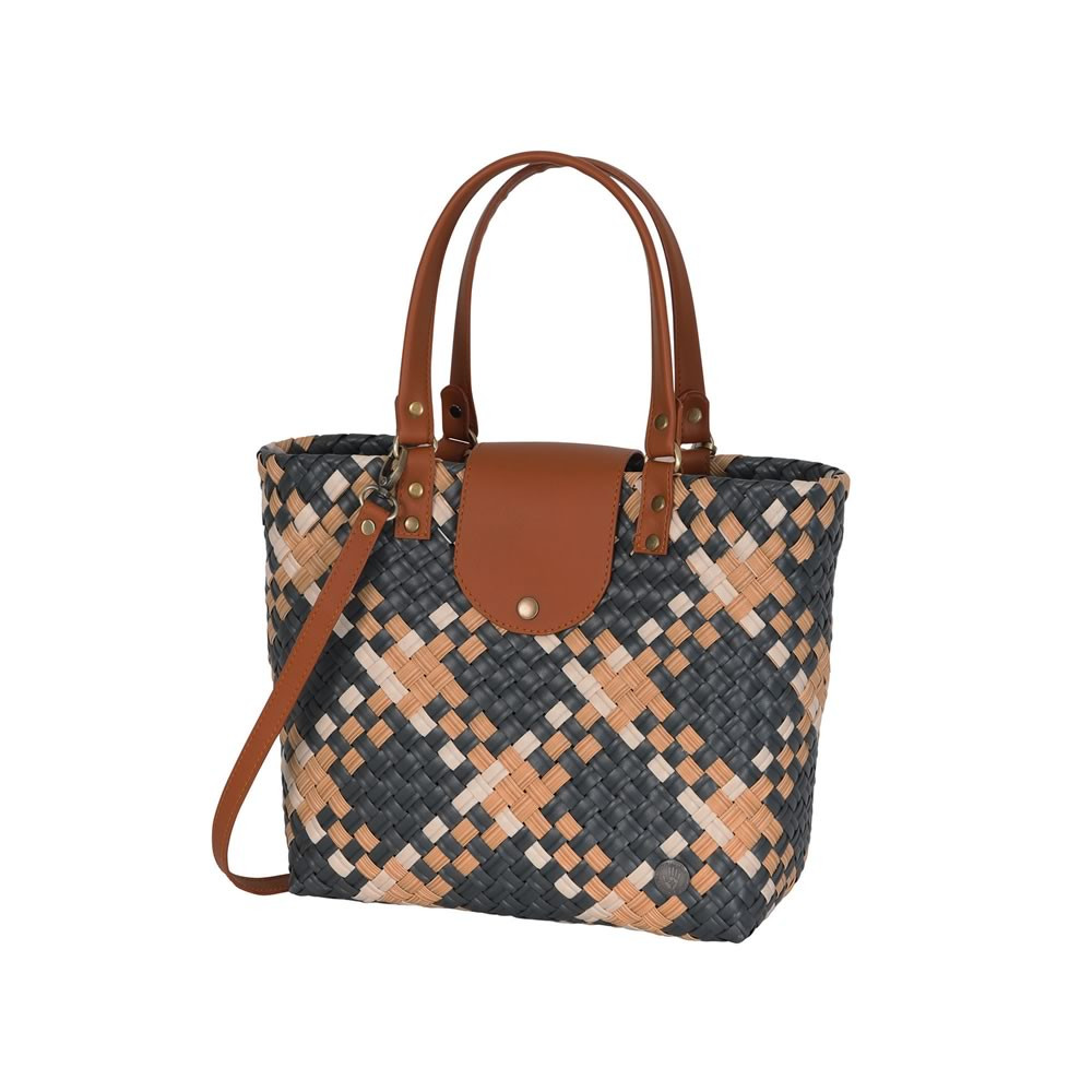 Handed by Shopper Alley